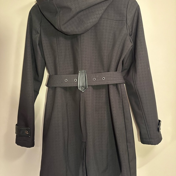 Ladies lined Michael Kors jacket - Picture 3 of 10